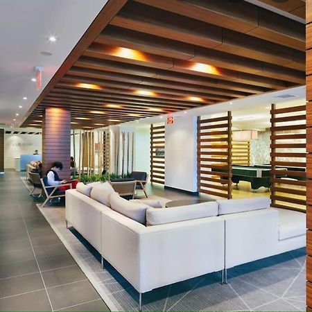 Stunning Condo Wit Amazing View 5Mins From Cntower Τορόντο Εξωτερικό φωτογραφία