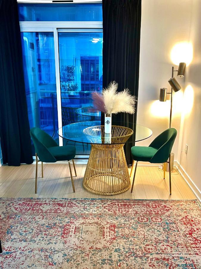 Stunning Condo Wit Amazing View 5Mins From Cntower Τορόντο Εξωτερικό φωτογραφία